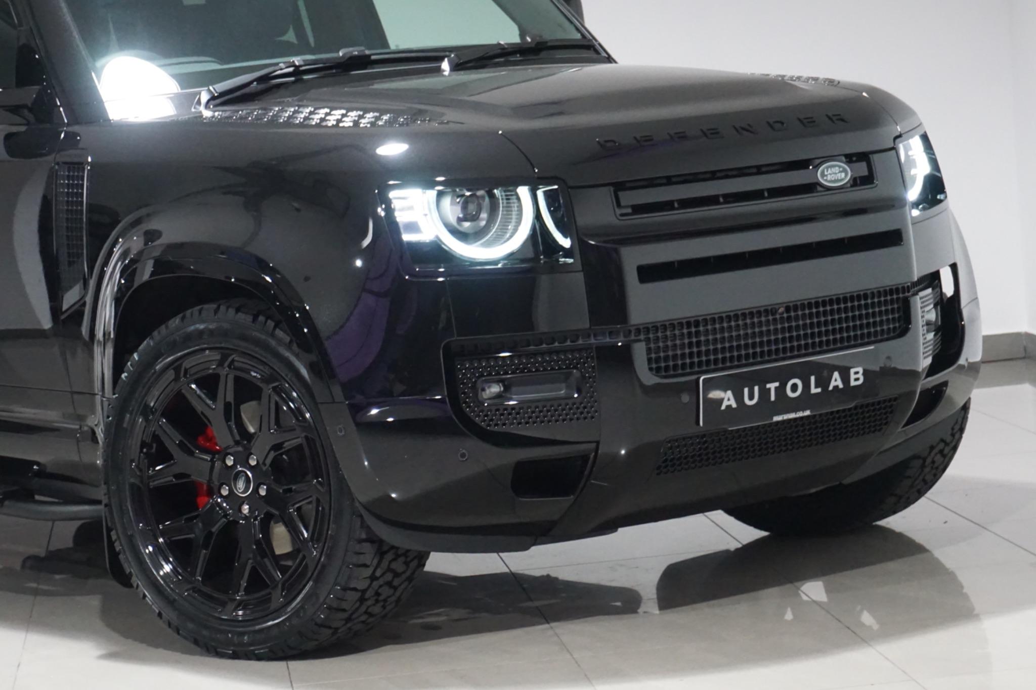 Land Rover Defender 110 3.0 D250 MHEV X-Dynamic HSE Auto 4WD Euro 6 (s/s) 5dr